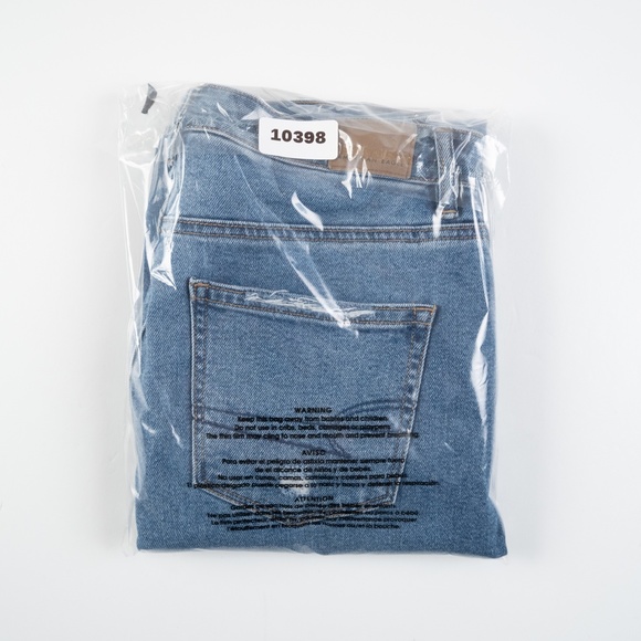 American Eagle Stretch Mom Jean size 6 - Picture 11 of 11